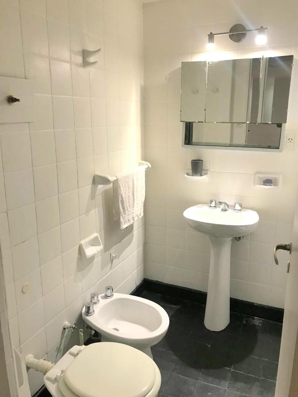 Oasis Lodging Apartment บัวโนสไอเรส ภายนอก รูปภาพ